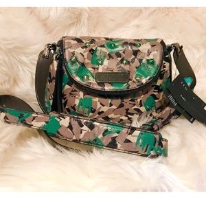 MARC by MARC JACOBS *NWT*green/beige crossbody bag